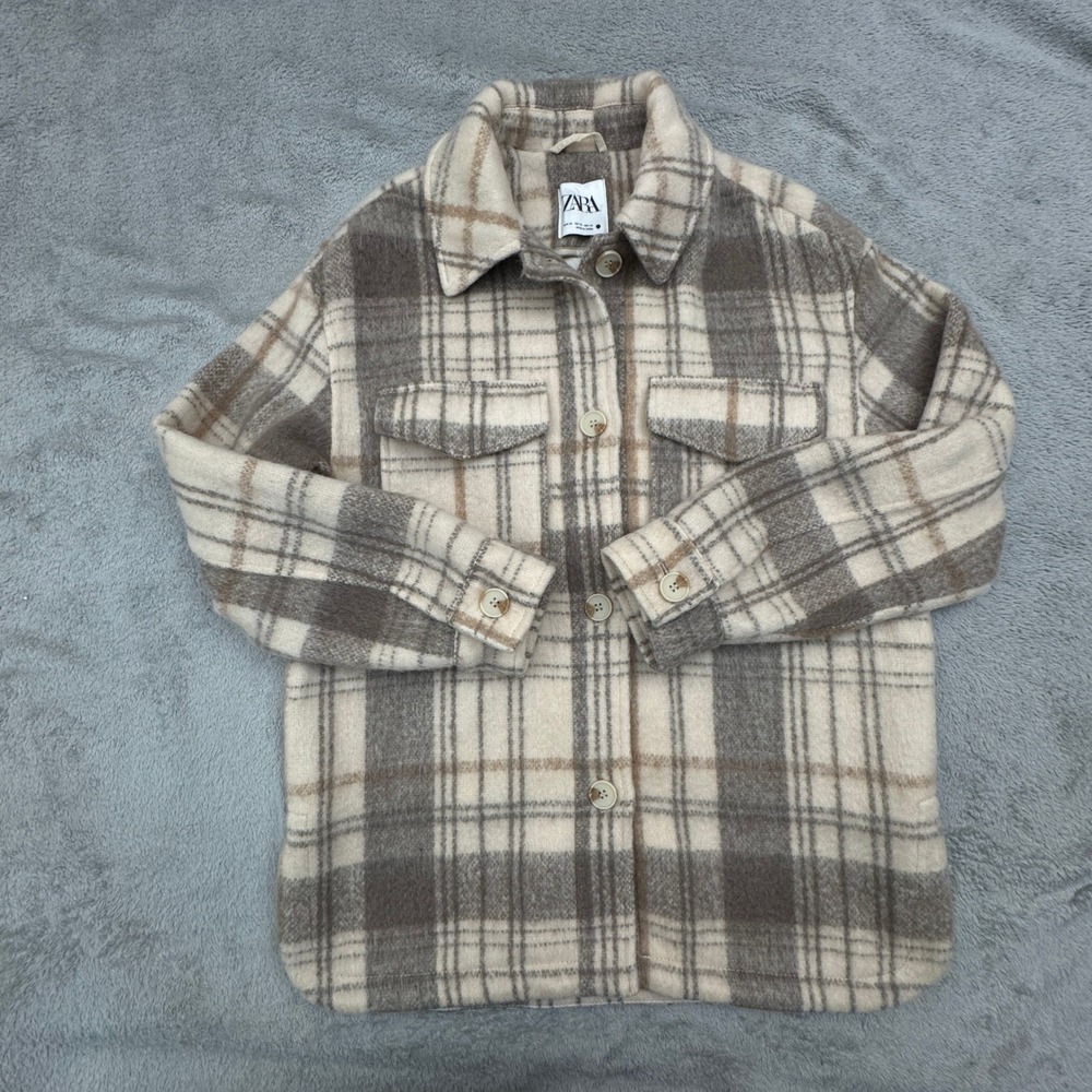 Zara Plaid Teddy Jacket in Cream and Gray